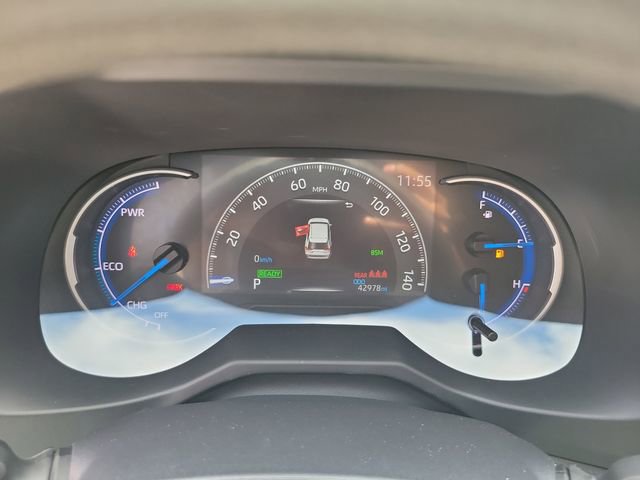Used 2025 Toyota RAV4 Woodland Edition image 16