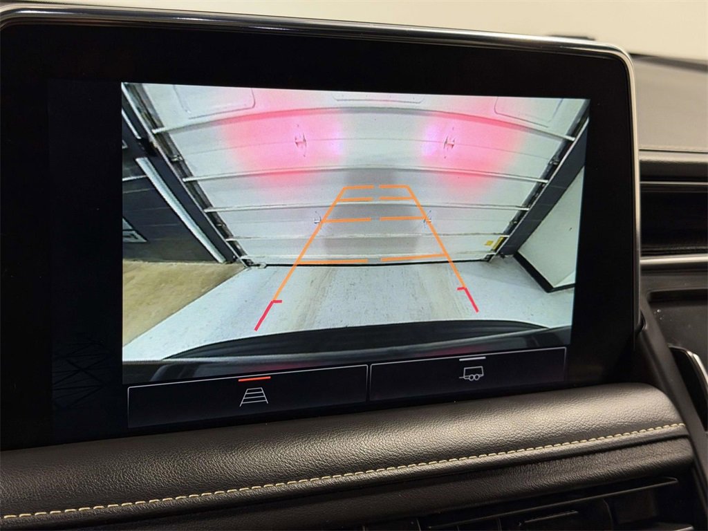 Used 2023 GMC Yukon SLT image 23