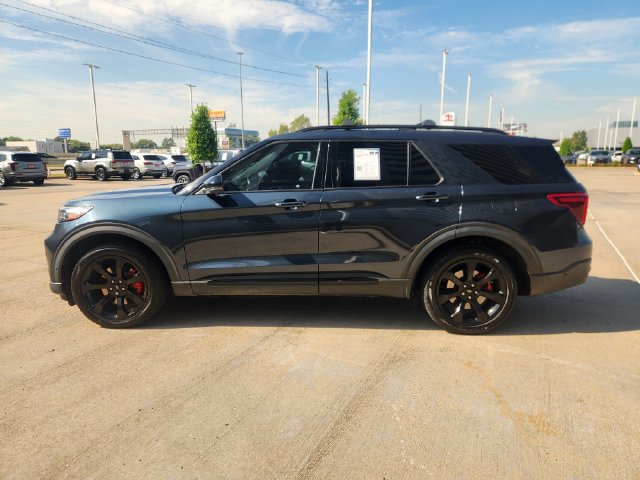 Used 2022 Ford Explorer ST w/ Equipment Group 401A AWD/4WD image 4