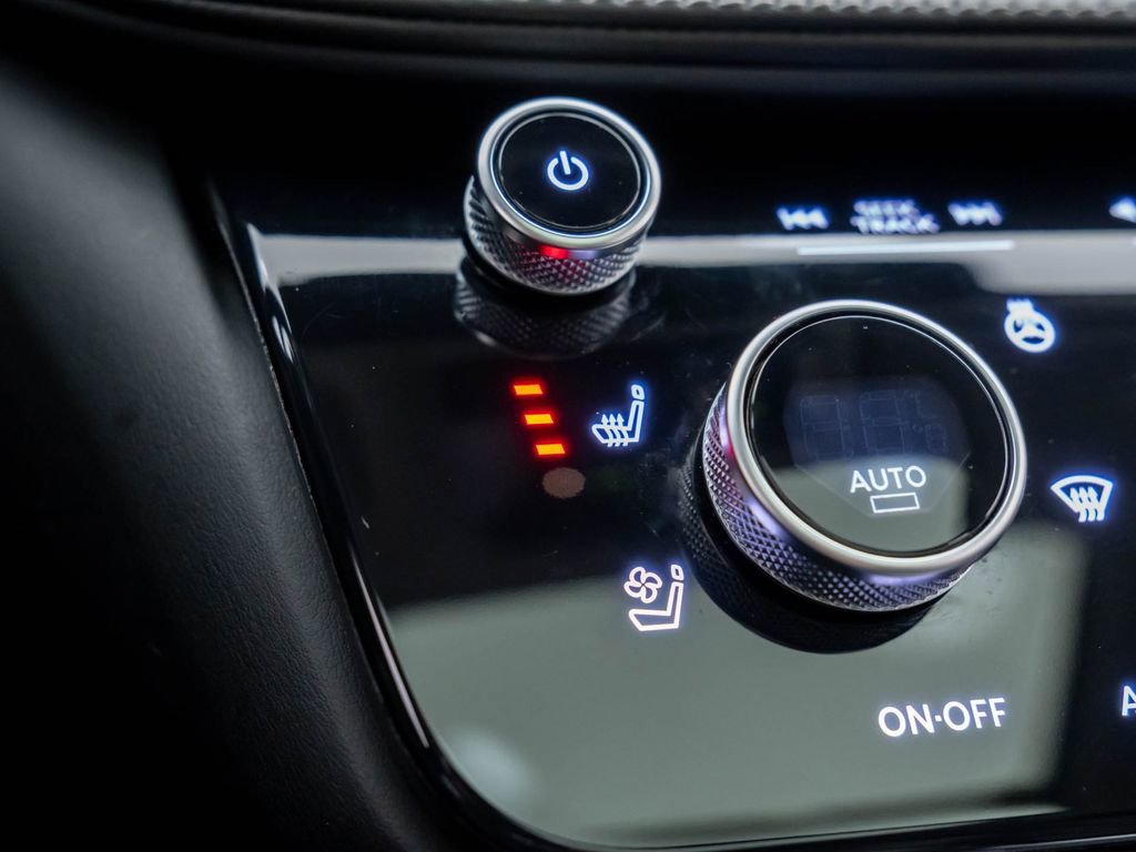 Used 2023 INFINITI QX60 Luxe w/ Cargo Package image 27