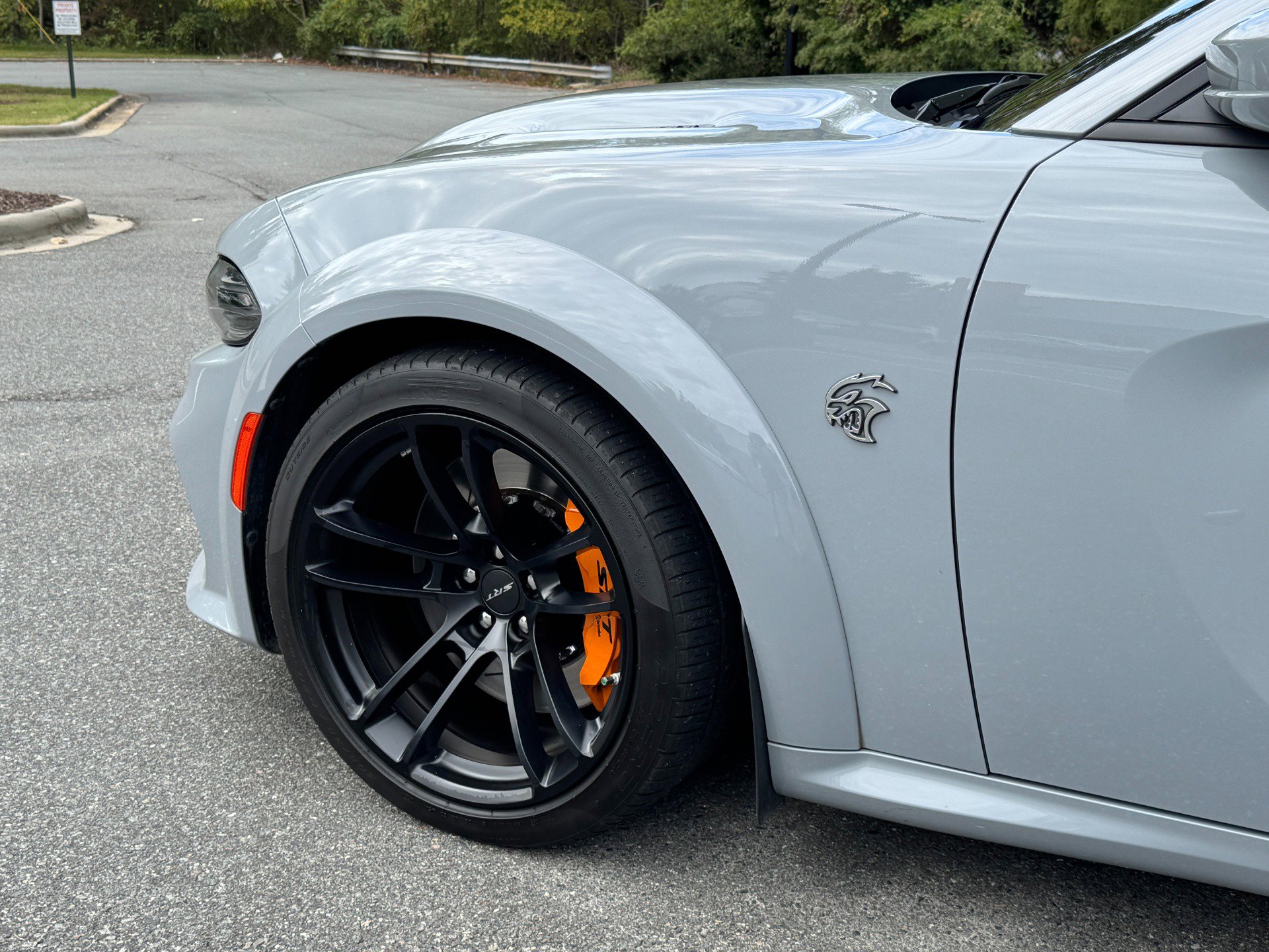 Used 2022 Dodge Charger SRT Hellcat w/ Harman/Kardon Audio Group image 18