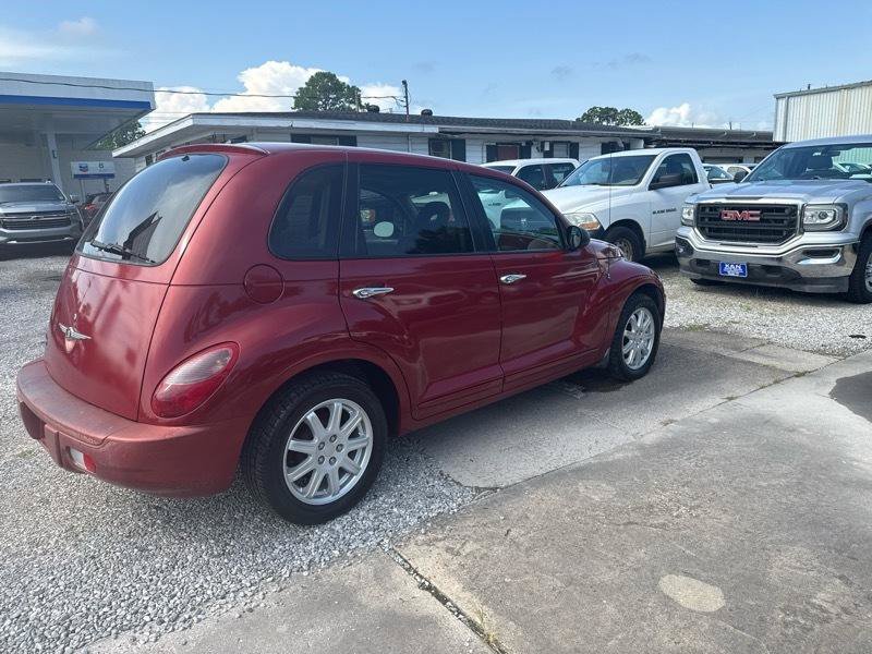 Used 2006 Chrysler PT Cruiser Limited FWD image 4