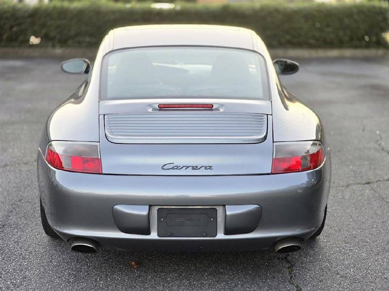 Used 2003 Porsche 911 Carrera image 8