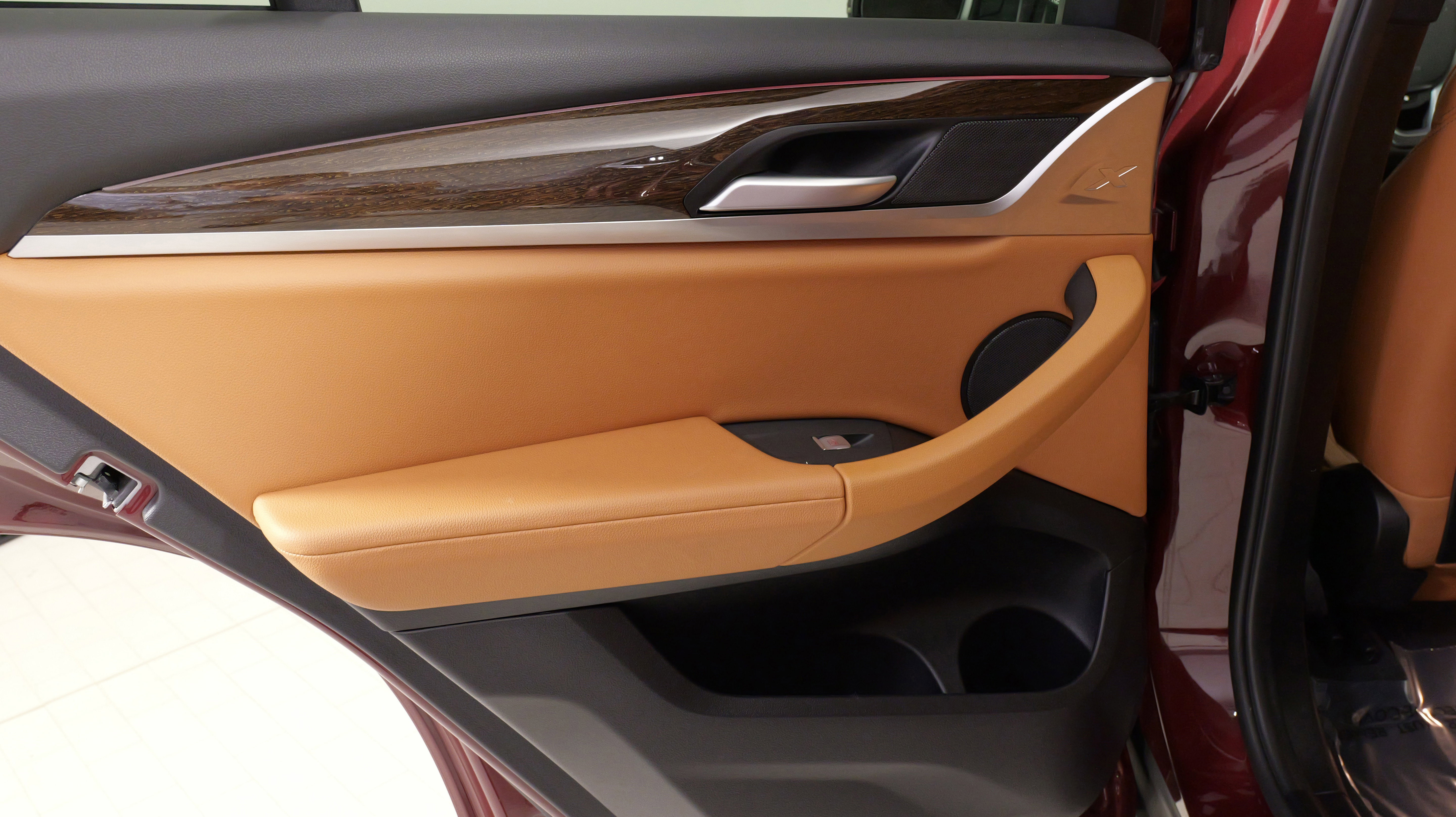 Used 2023 BMW X4 xDrive30i w/ Premium Package image 34