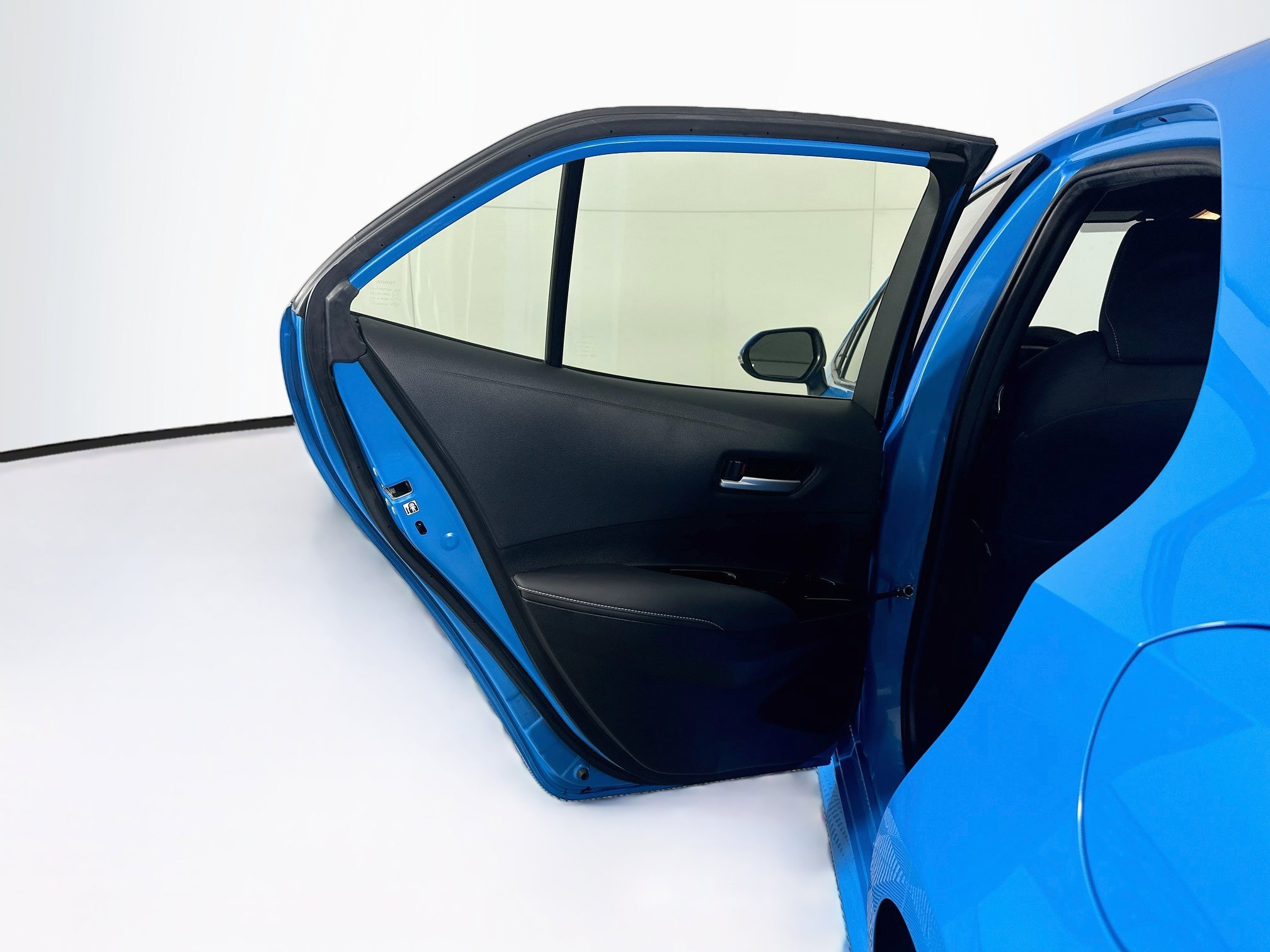Used 2022 Toyota Corolla SE FWD image 26