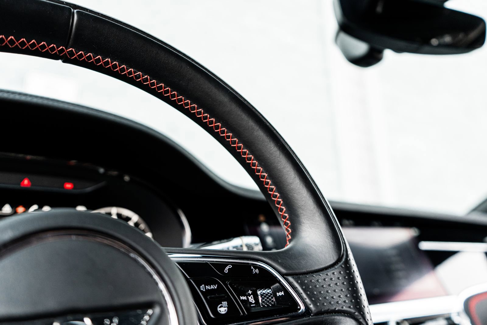 Used 2020 Bentley Continental GT image 32