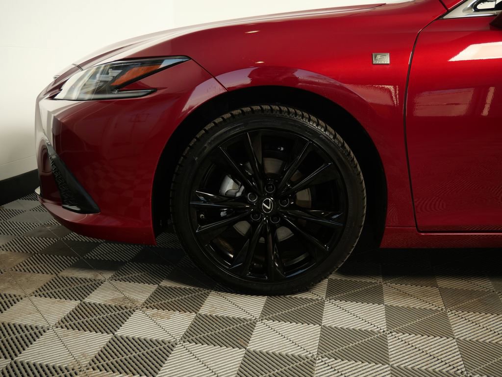 Certified 2025 Lexus ES 350 w/ Premium Package image 10