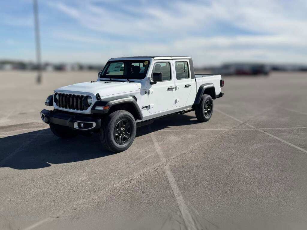 New 2026 Jeep Gladiator Sport image 4