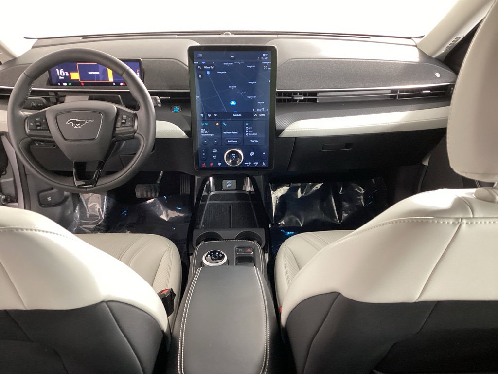 Used 2021 Ford Mustang Mach-E Premium image 19