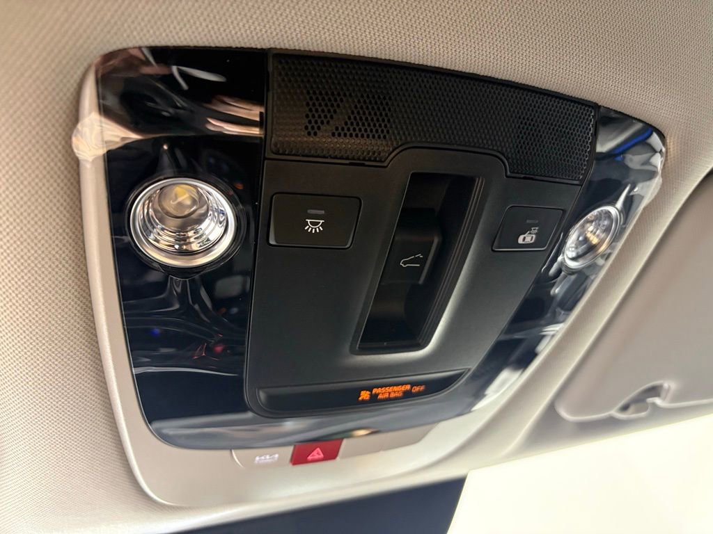 New 2026 Kia Sportage EX FWD image 33