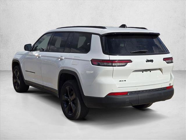 Used 2023 Jeep Grand Cherokee L Laredo image 8