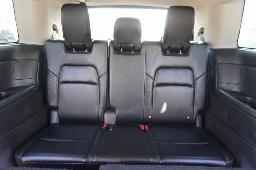 Used 2023 Nissan Pathfinder SL image 19