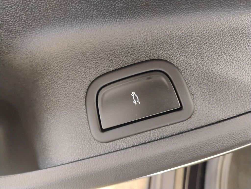 New 2026 GMC Acadia Elevation w/ Elevation Premium Package image 14