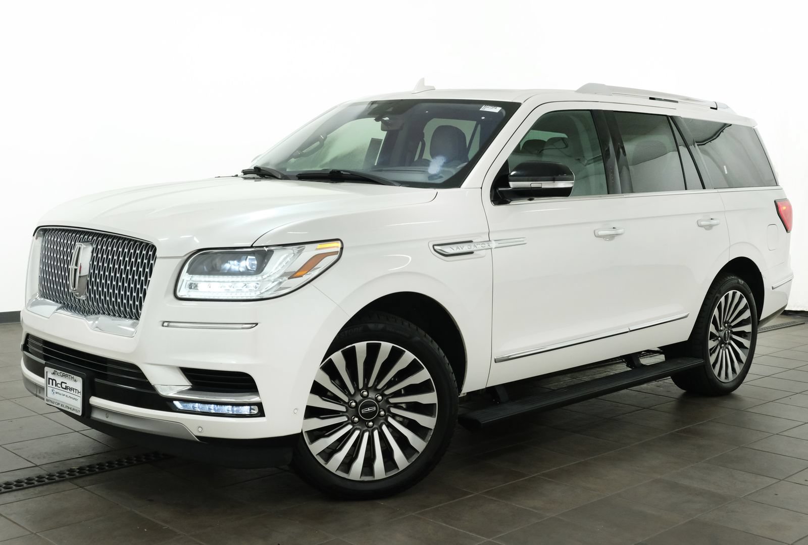 Used 2018 Lincoln Navigator Reserve w/ Technology Package AWD/4WD image 1