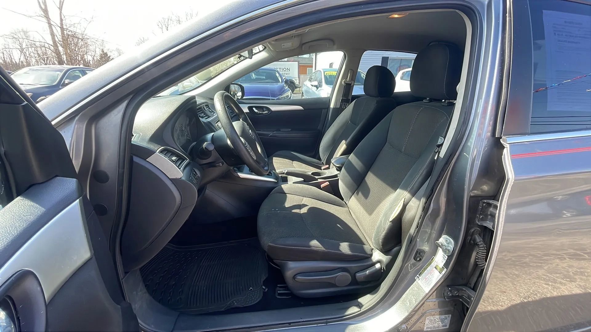 Used 2016 Nissan Sentra S FWD image 10