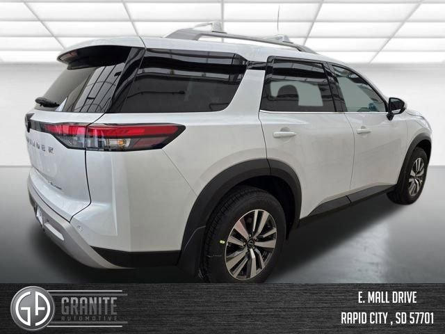 New 2025 Nissan Pathfinder SL AWD/4WD image 5