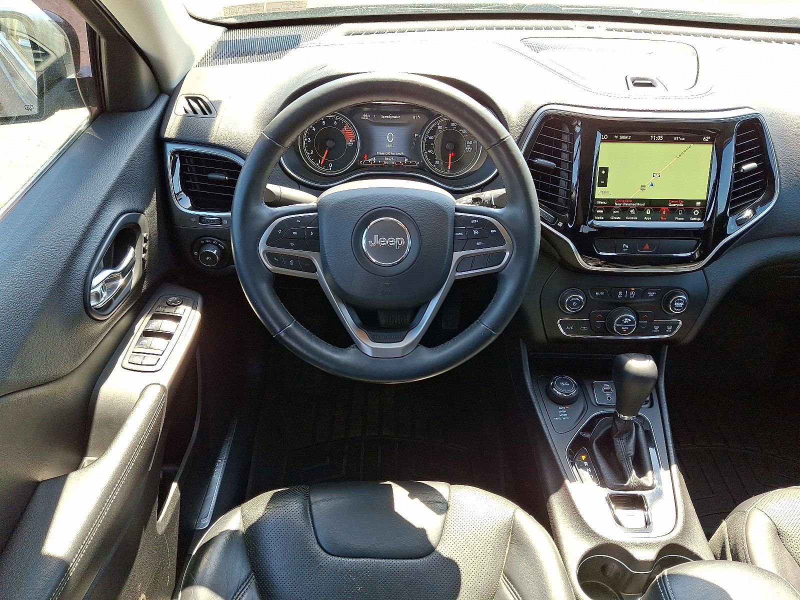 Used 2019 Jeep Cherokee Limited AWD/4WD image 13