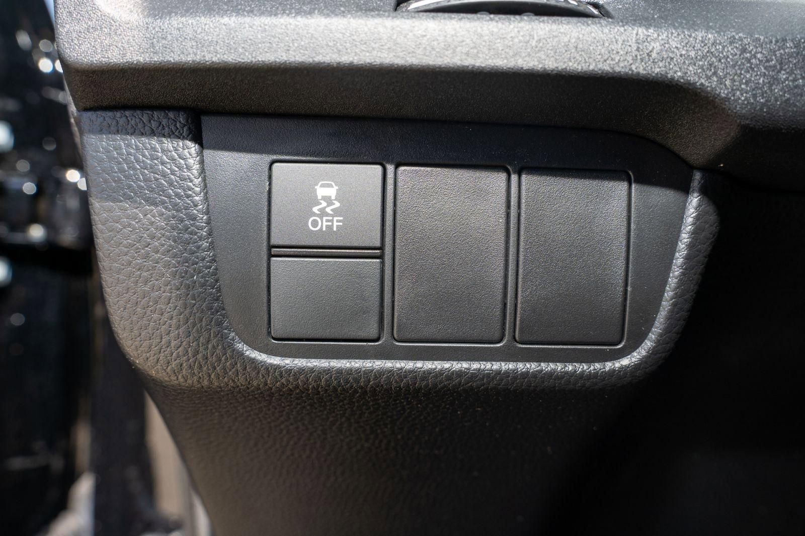 Certified 2025 Honda CR-V EX image 31