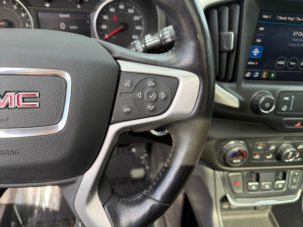 Used 2021 GMC Terrain SLT w/ Infotainment Package II AWD/4WD image 17