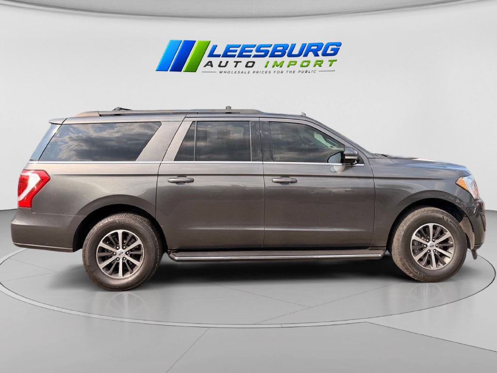 Used 2018 Ford Expedition Max XLT w/ Equipment Group 202A AWD/4WD image 3
