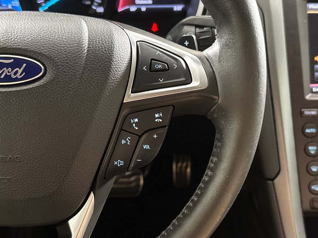 Used 2016 Ford Fusion Titanium FWD image 14