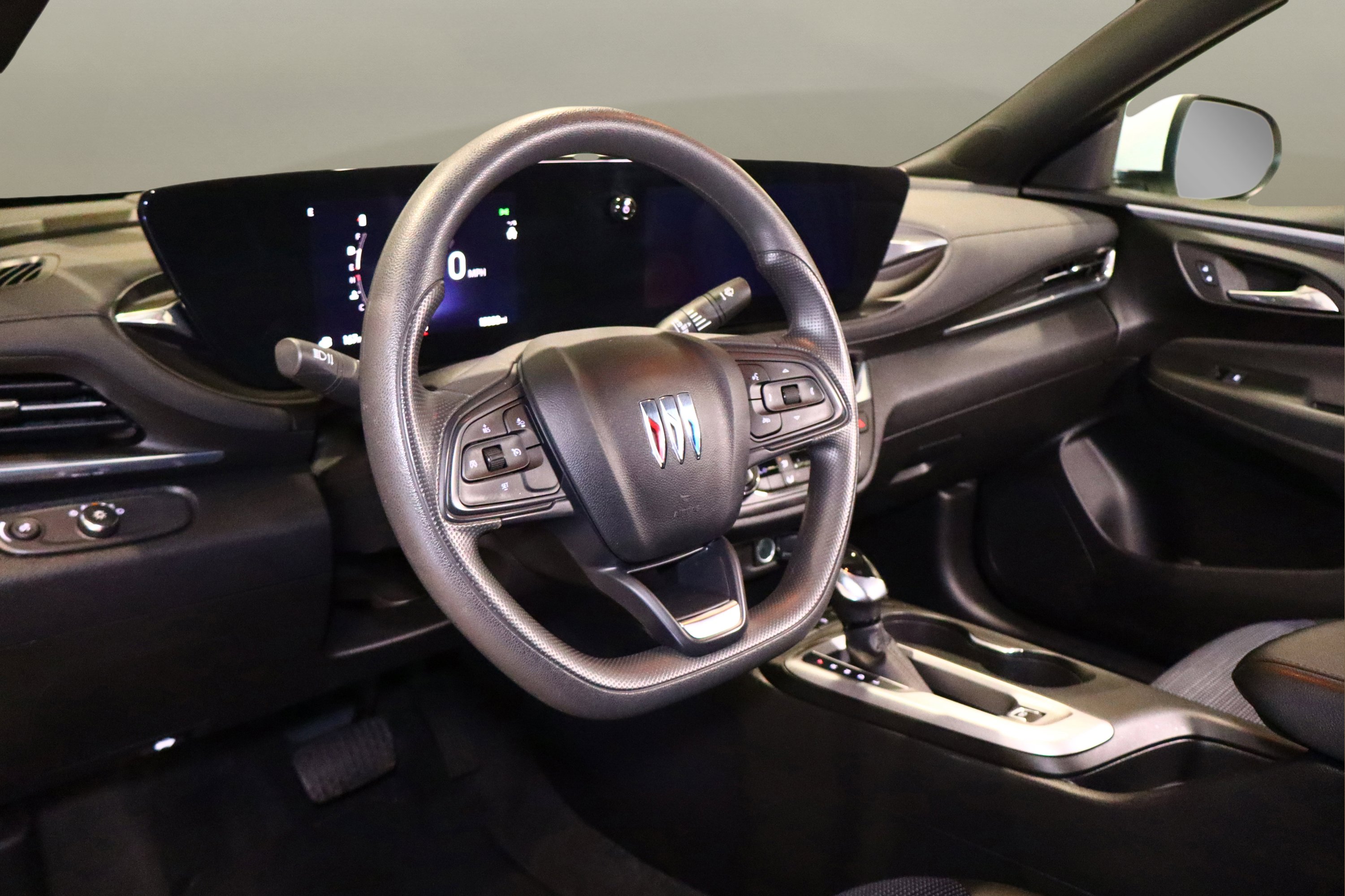 Used 2025 Buick Envista Preferred image 10