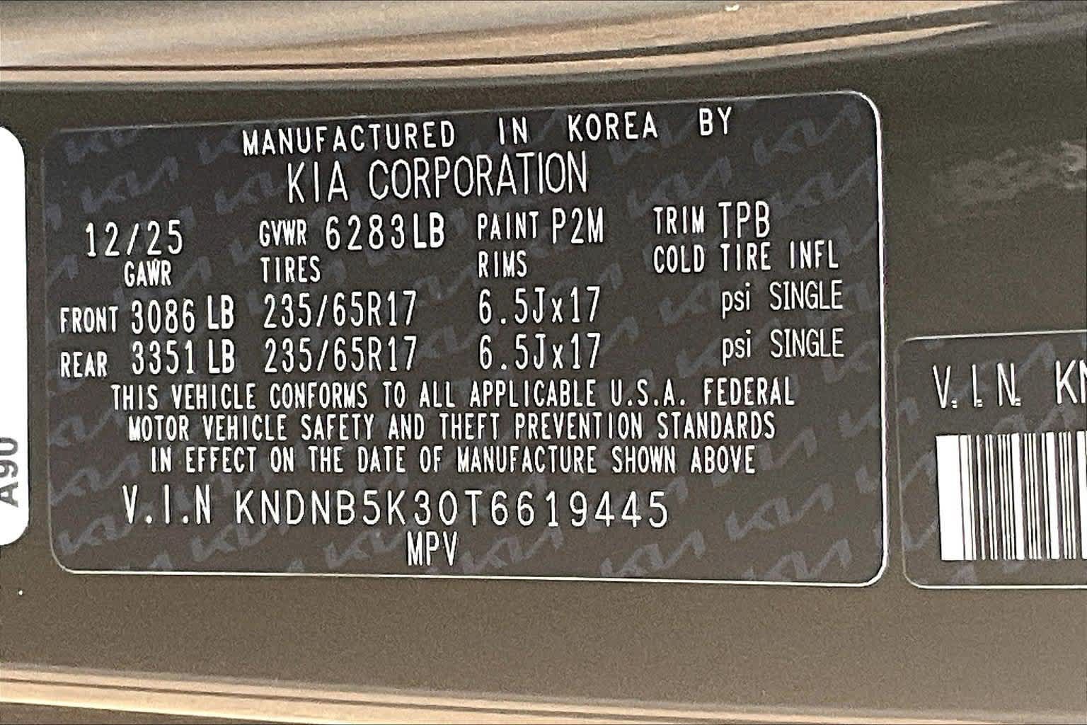 Certified 2026 Kia Carnival FWD image 18