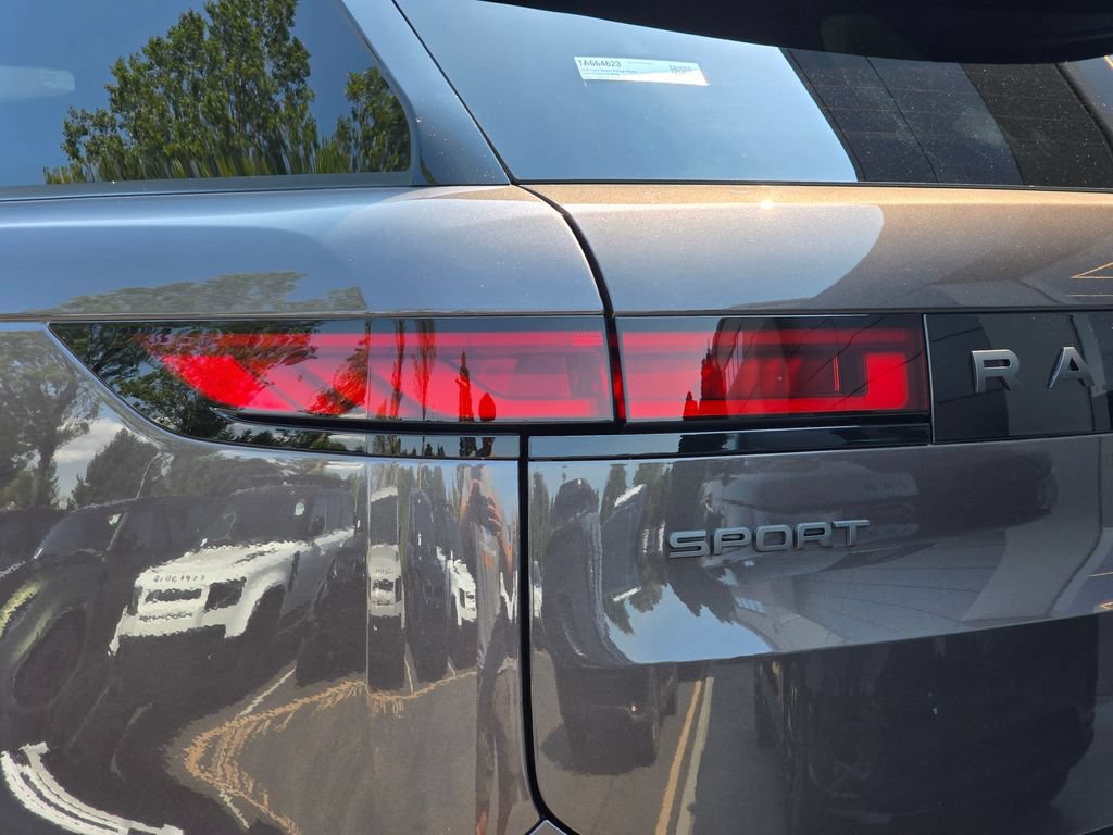 New 2026 Land Rover Range Rover Sport Dynamic SE AWD/4WD image 36