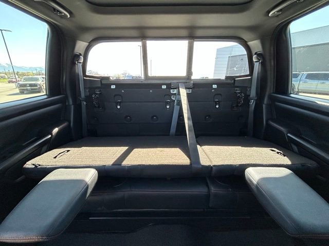 Used 2021 Nissan Titan PRO-4X w/ Pro-4x Convenience Package AWD/4WD image 43