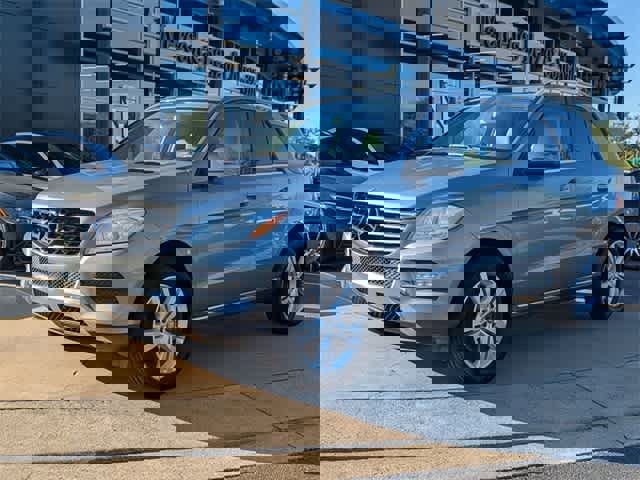 Used 2015 Mercedes-Benz ML 350 2WD image 4