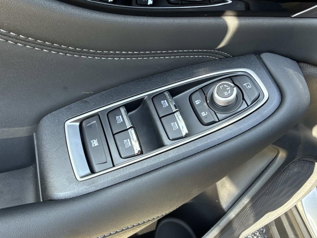 New 2025 Subaru Outback Touring XT image 19