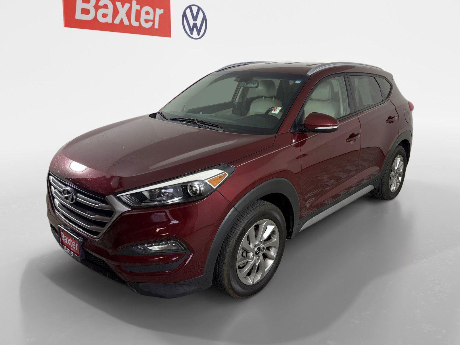 Used 2017 Hyundai Tucson SE Plus AWD/4WD image 11