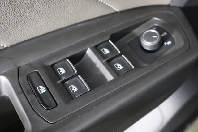 Used 2022 Volkswagen Atlas SE FWD image 22