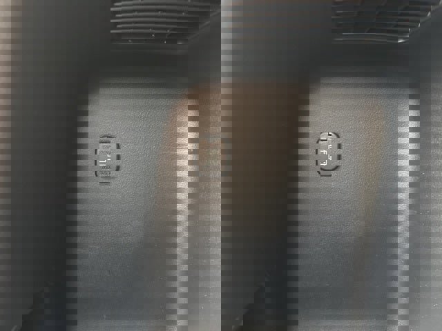 Used 2025 MAZDA CX-50 AWD 2.5 Hybrid w/ Premium Pkg image 14