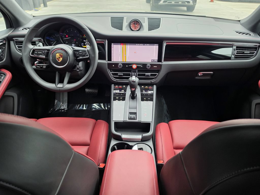 New 2026 Porsche Macan AWD/4WD image 11