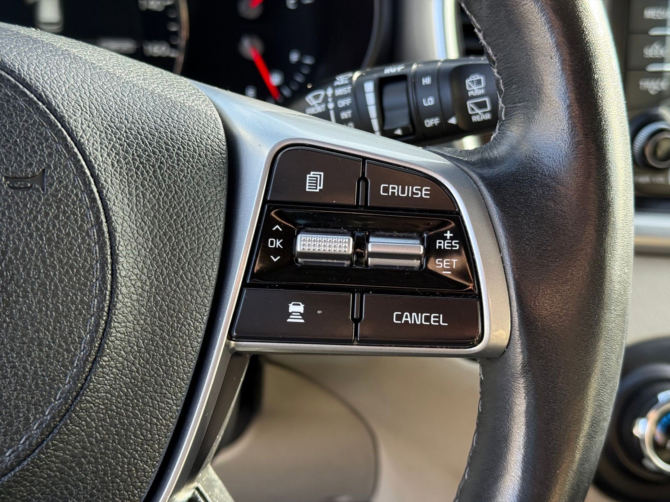 Used 2019 Kia Sorento EX w/ EX Touring Package image 19