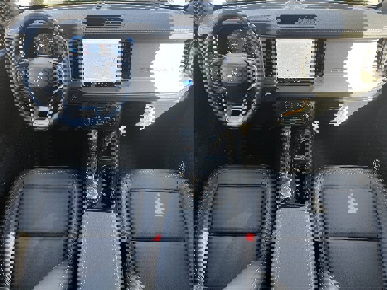 New 2025 Ford Bronco Outer Banks image 2