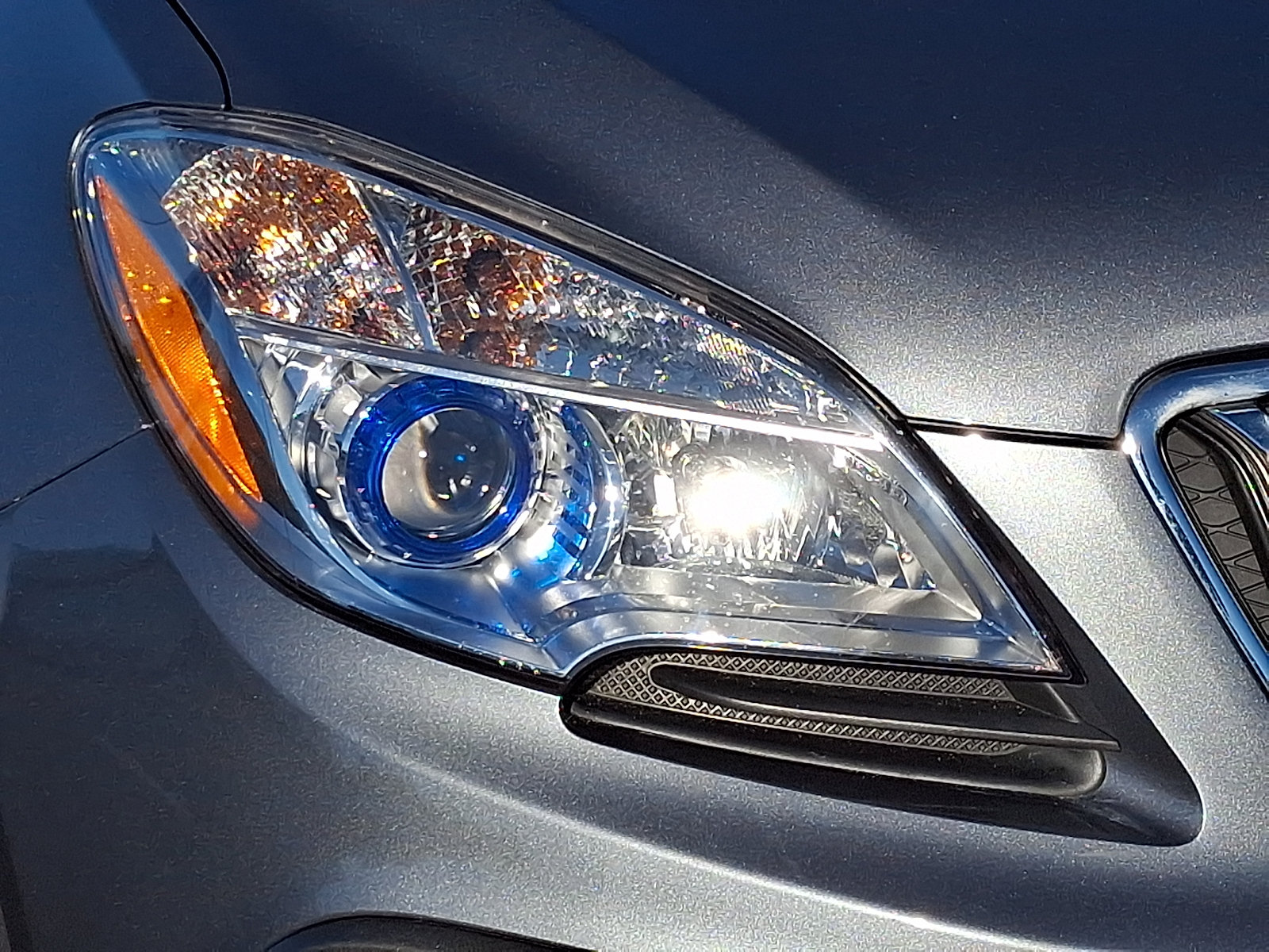 Used 2015 Buick Encore AWD image 9