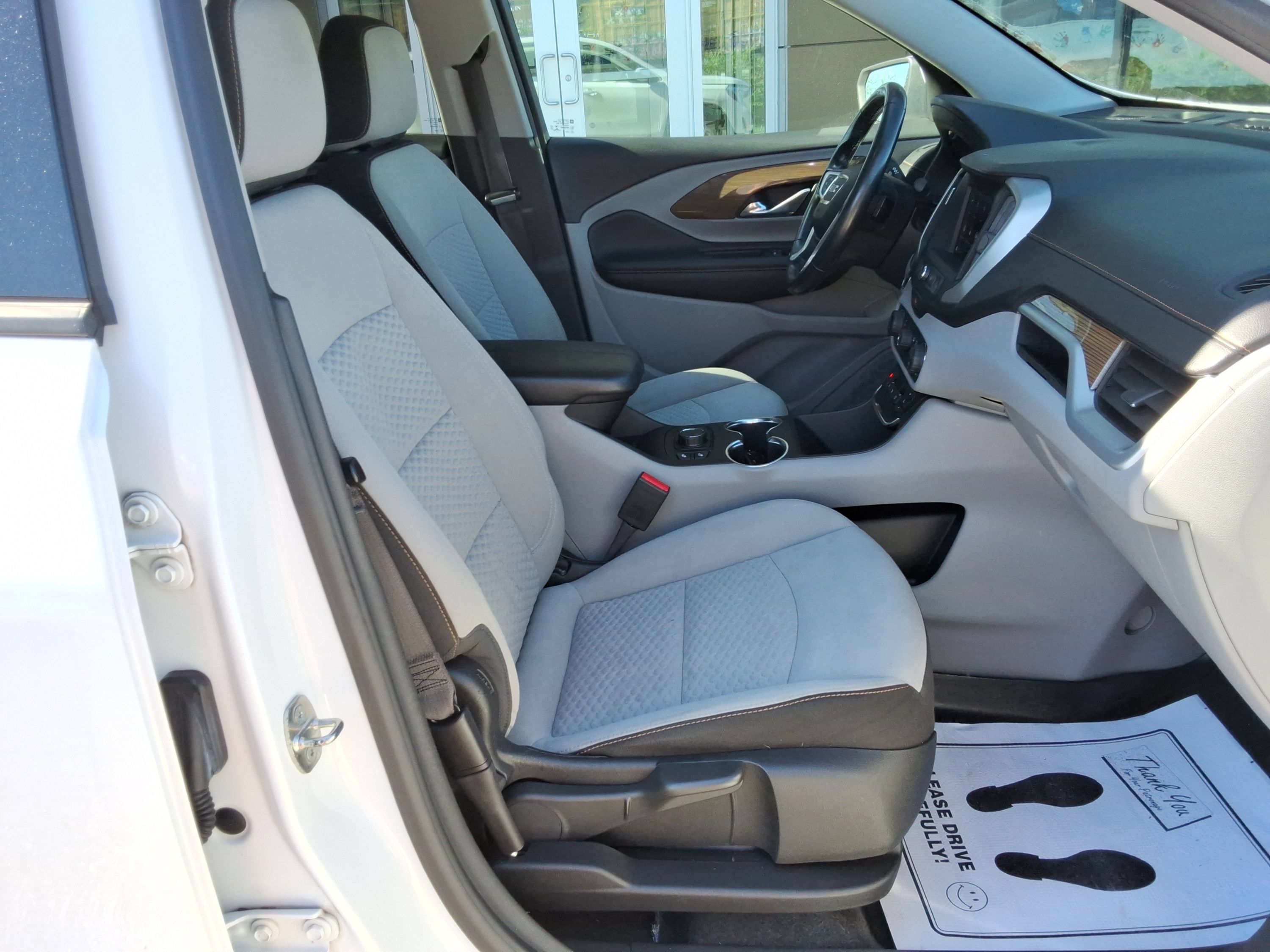 Used 2020 GMC Terrain SLE w/ Driver Convenience Package AWD/4WD image 24