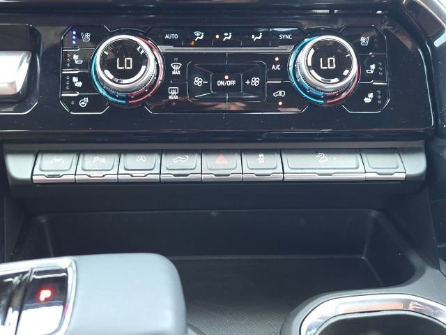 Used 2025 GMC Sierra 1500 Denali Ultimate image 39