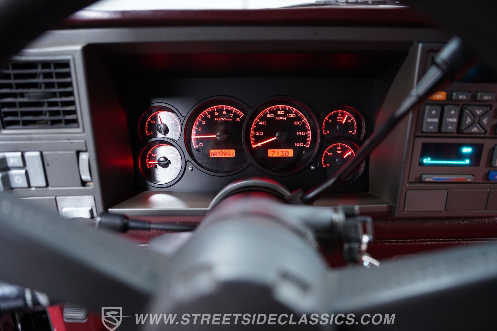Used 1994 Chevrolet Silverado 1500 2WD Regular Cab image 32