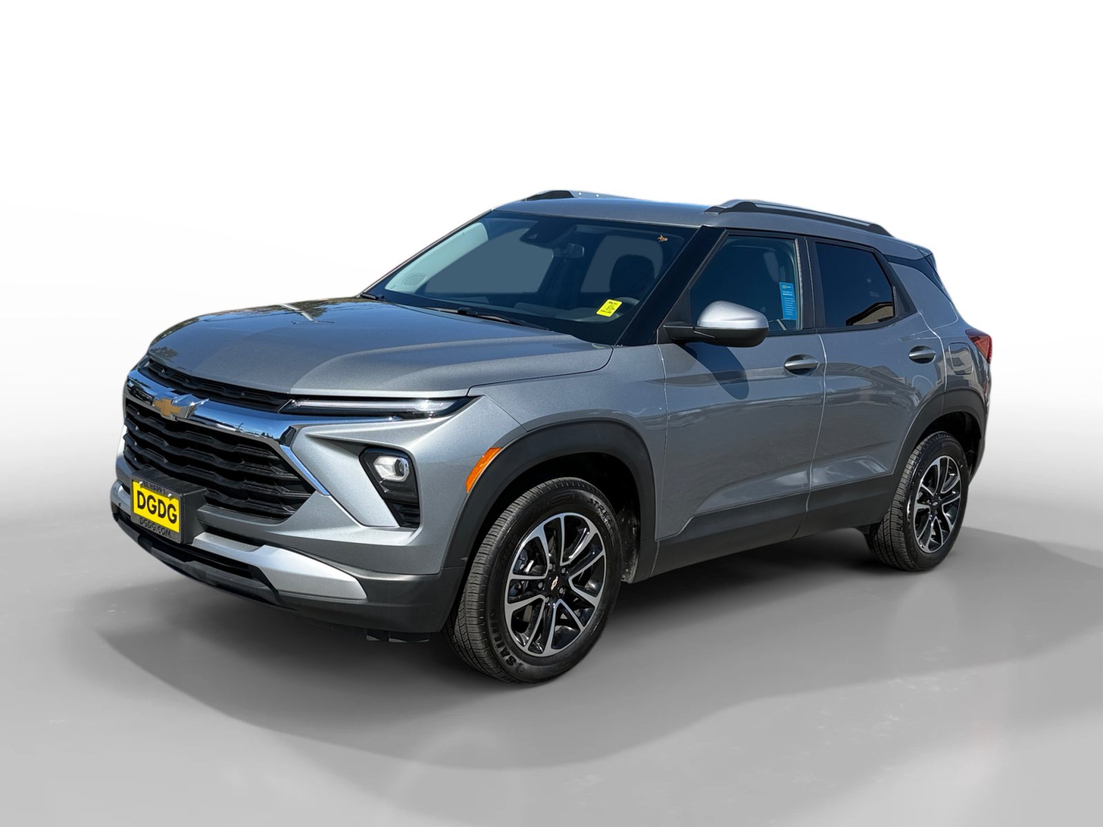 Used 2025 Chevrolet TrailBlazer LT AWD/4WD image 1