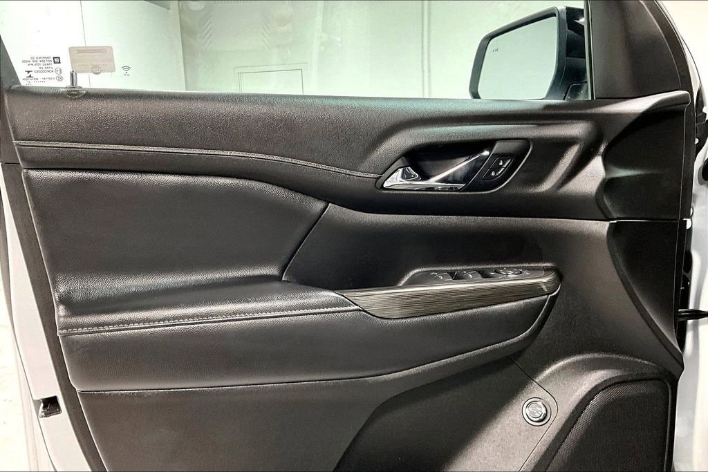 Used 2021 GMC Acadia SLT w/ Elevation Edition image 20