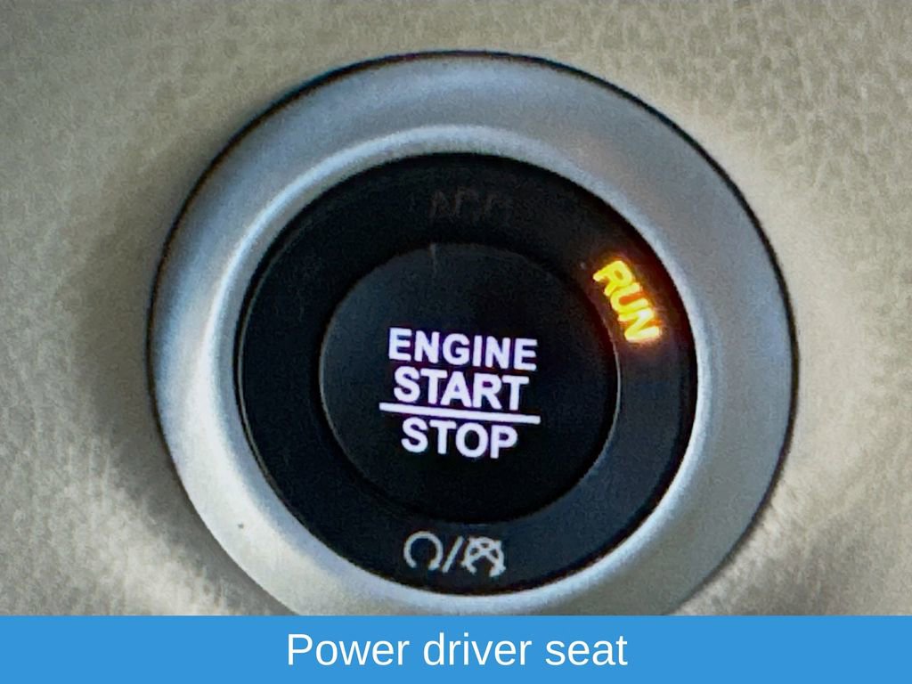 Used 2023 Chrysler Pacifica Touring-L image 19