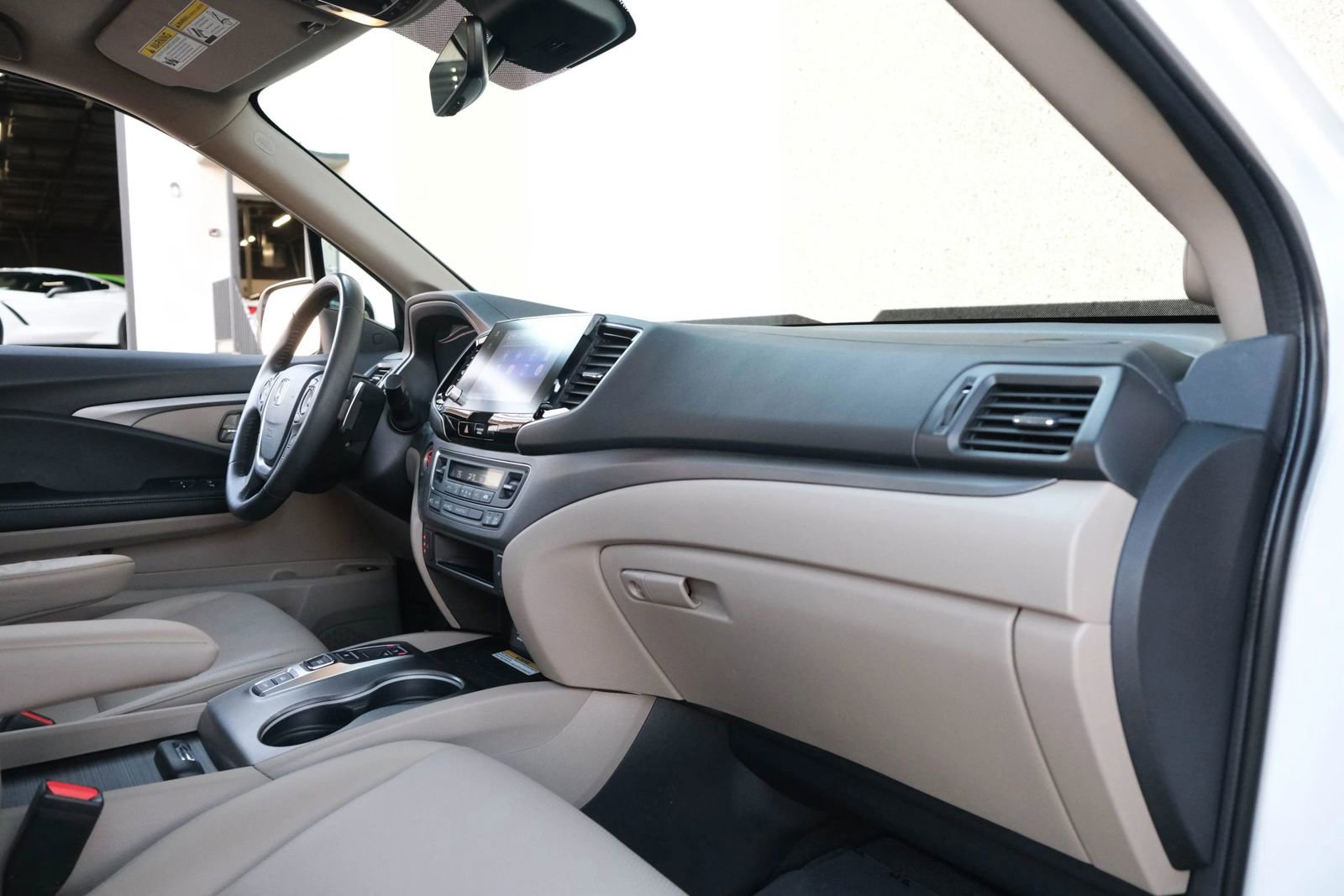 Used 2023 Honda Ridgeline RTL-E image 32
