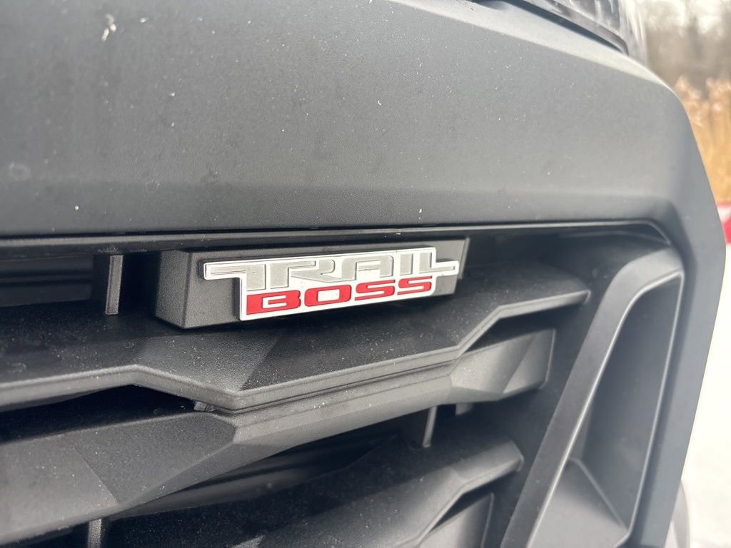 Certified 2025 Chevrolet Colorado Trail Boss image 4