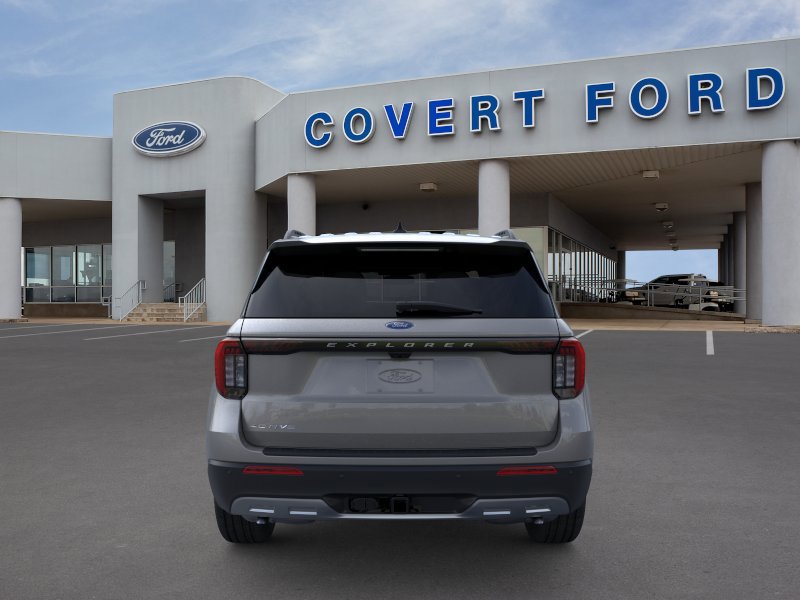 New 2026 Ford Explorer Active RWD image 5