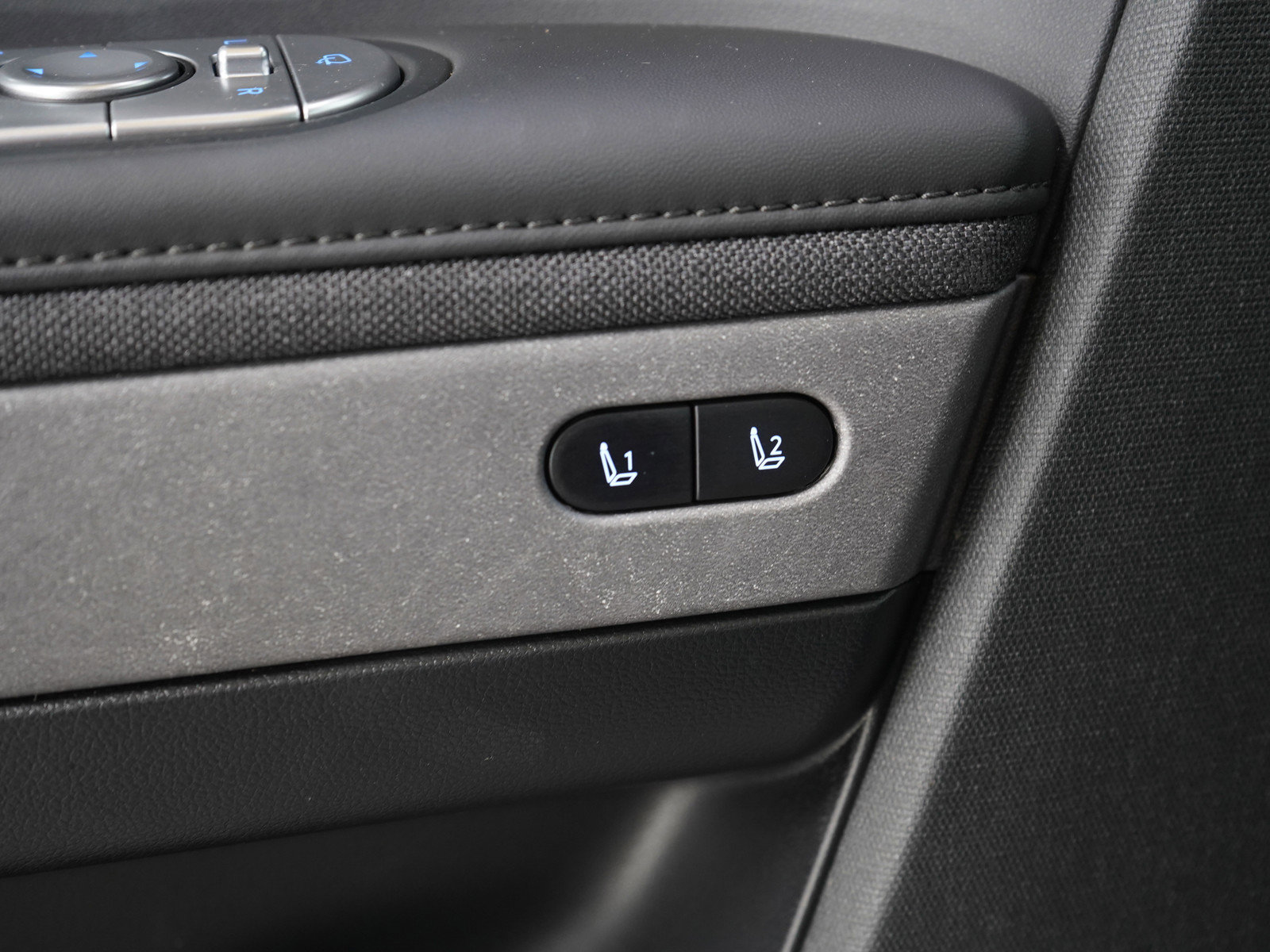 Used 2024 Hyundai Ioniq 5 Limited image 23