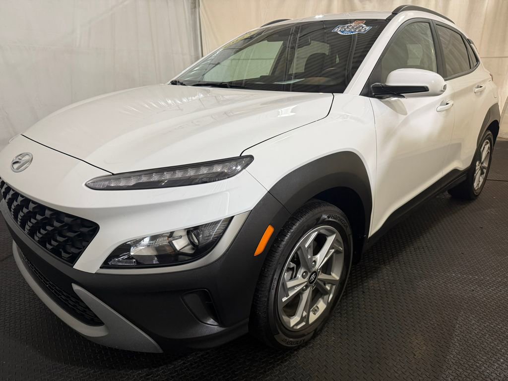 Used 2023 Hyundai Kona SEL w/ Cargo Package image 9