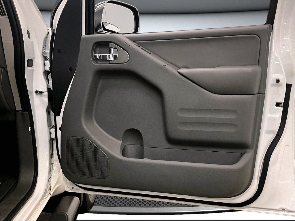 Used 2019 Nissan Frontier SL AWD/4WD image 29